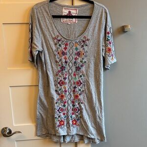 Johnny Was large Nya A line gray embroidered tunic top